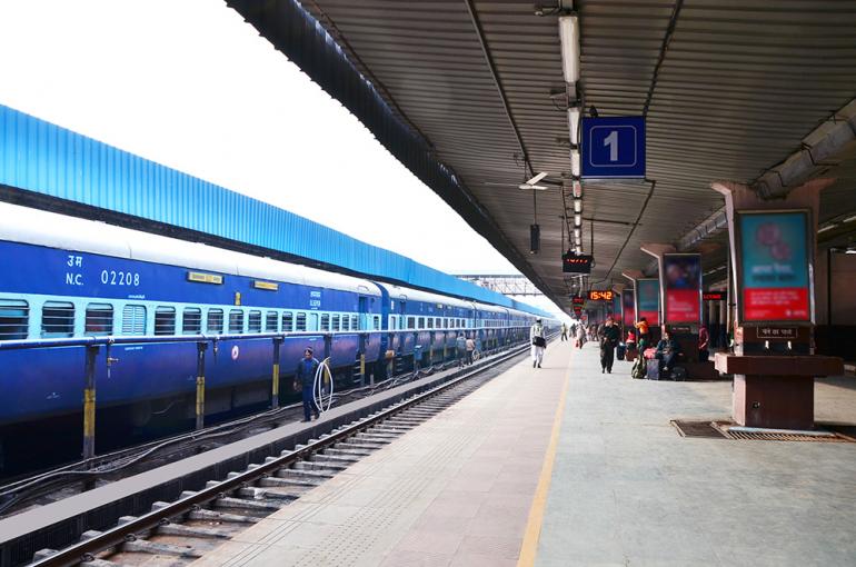 ABB to install solar inverters at 750 railway stations in India