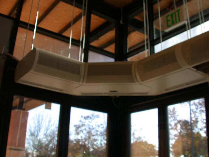 Ambient Architectural Elite 8 air curtain Berner