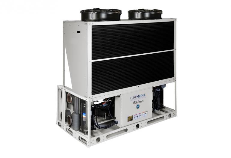 Packaged air cooled chiller, simultaneous heating & cooling heat pump UCA Climacool AeroVentic